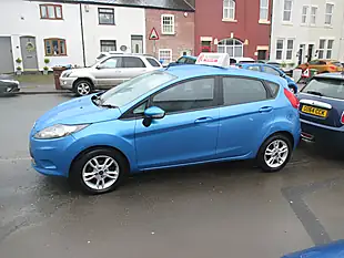 Used 2010 Ford Fiesta Edge Blue - Interior and Exterior details 3