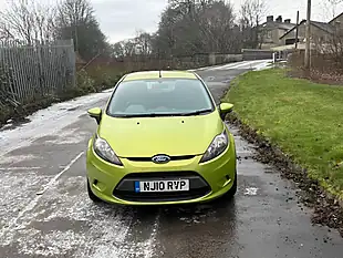Used 2010 Ford Fiesta Edge Green - Interior and Exterior details 3