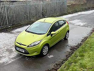 Used 2010 Ford Fiesta Edge Green - Interior and Exterior details 4
