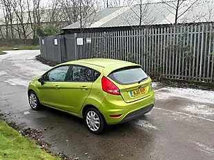 Used 2010 Ford Fiesta Edge Green - Interior and Exterior details 6
