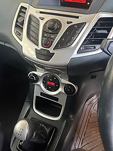 Used 2010 Ford Fiesta Titanium Black - Interior and Exterior details 10