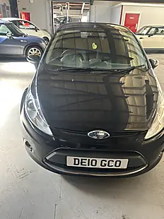 Used 2010 Ford Fiesta Titanium Black - Interior and Exterior details 13