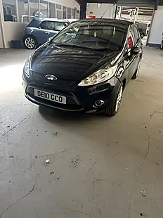 Used 2010 Ford Fiesta Titanium Black - Interior and Exterior details 2