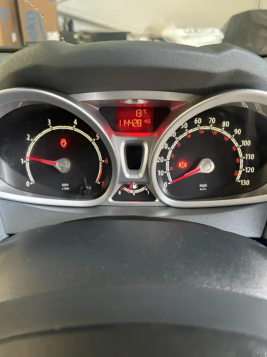 Used 2010 Ford Fiesta Titanium Black - Interior and Exterior details 9
