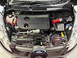 Used 2010 Ford Fiesta Titanium Red - Interior and Exterior details 10