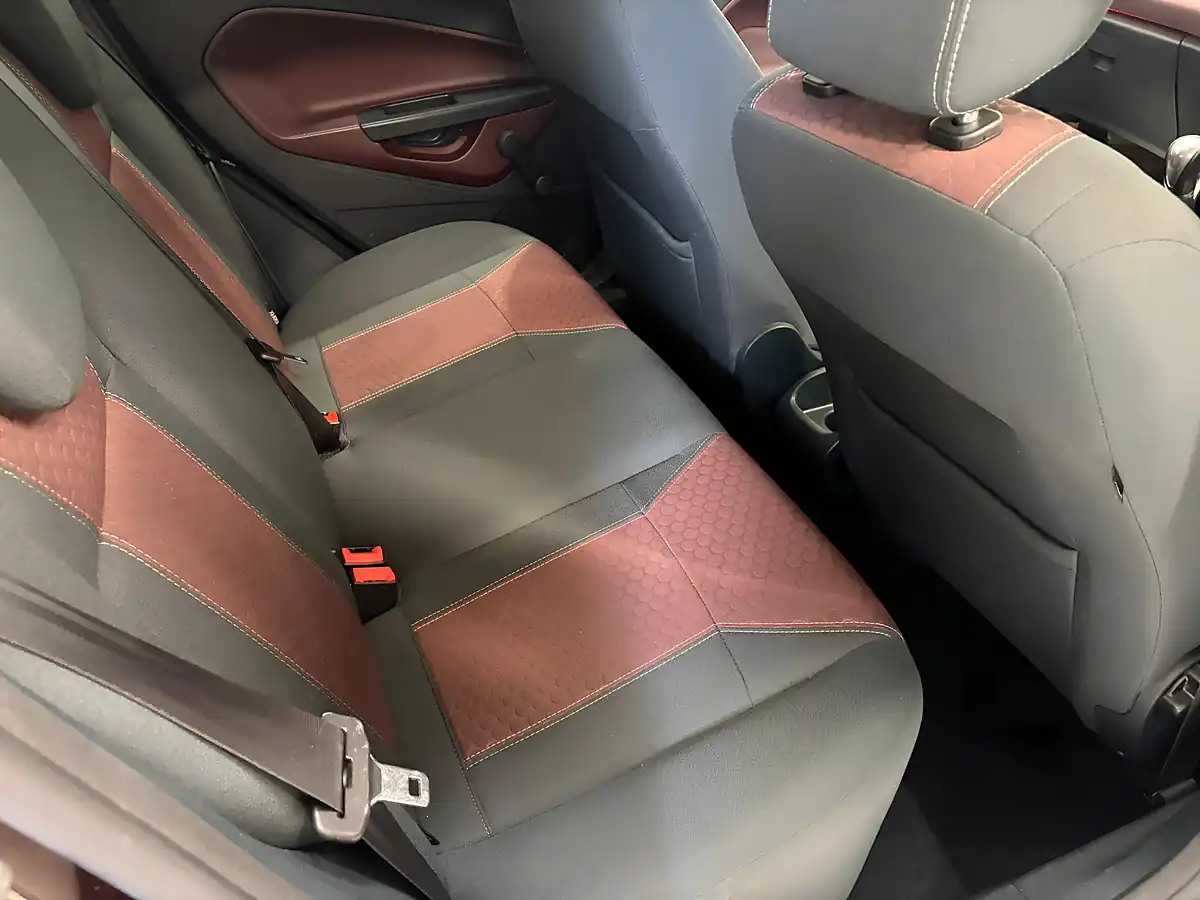 Used 2010 Ford Fiesta Titanium Red - Interior and Exterior details 11