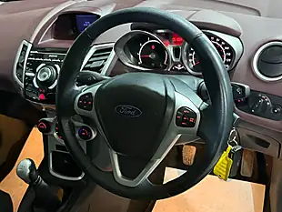 Used 2010 Ford Fiesta Titanium Red - Interior and Exterior details 9
