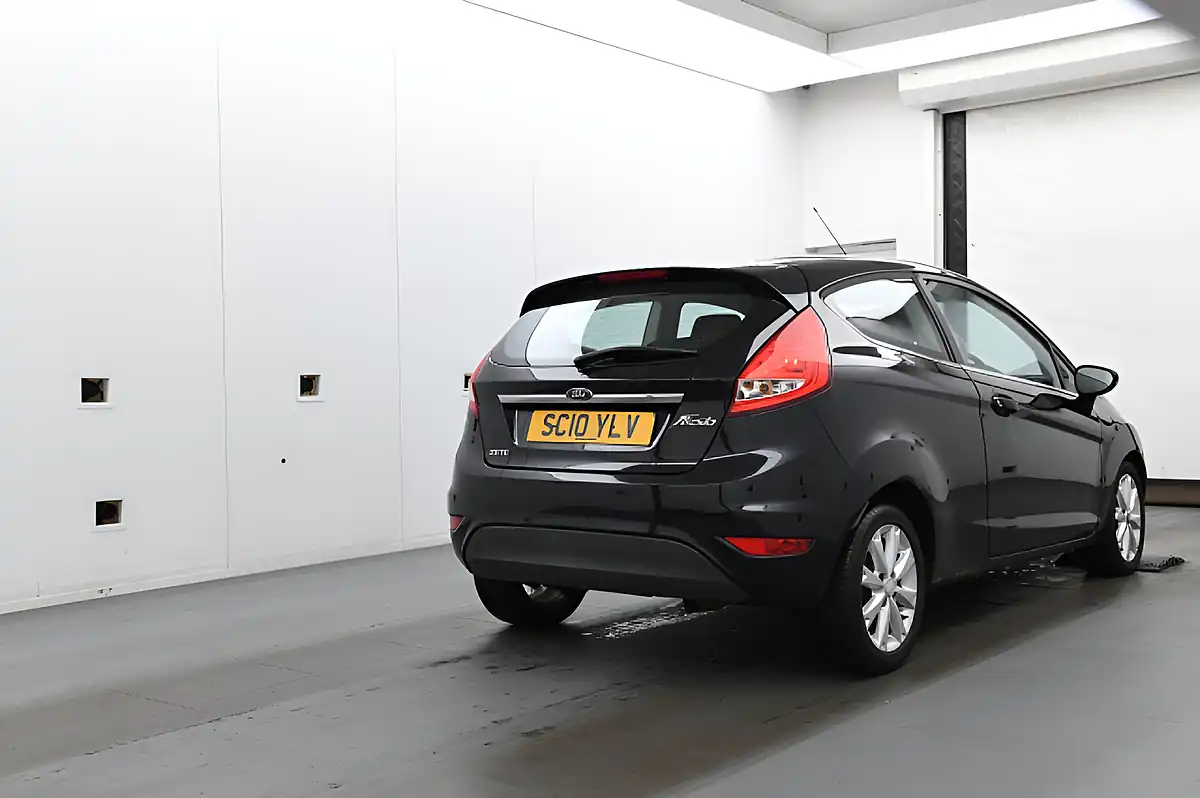 Used 2010 Ford Fiesta Zetec Black - Interior and Exterior details 13