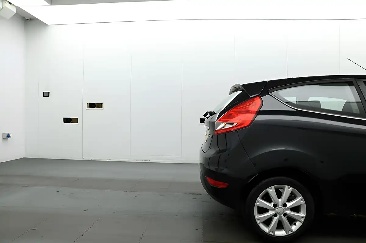Used 2010 Ford Fiesta Zetec Black - Interior and Exterior details 16