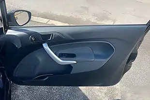 Used 2010 Ford Fiesta Zetec Black - Interior and Exterior details 11