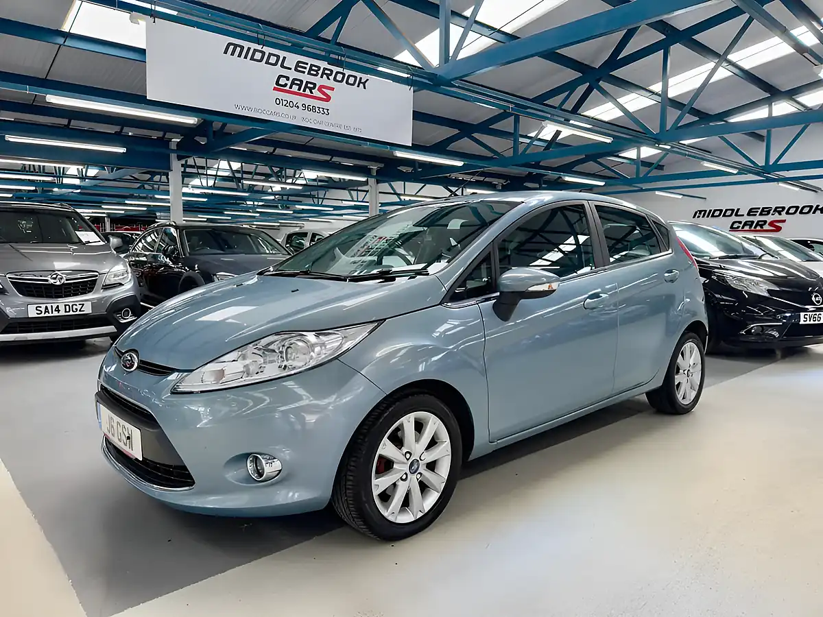 Used 2010 Ford Fiesta Zetec Blue - Interior and Exterior details 2