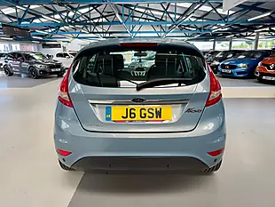 Used 2010 Ford Fiesta Zetec Blue - Interior and Exterior details 7