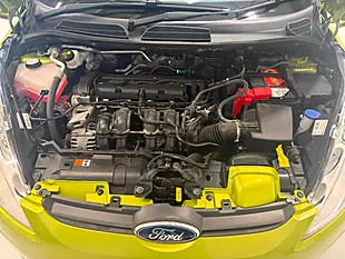 Used 2010 Ford Fiesta Zetec Green - Interior and Exterior details 10