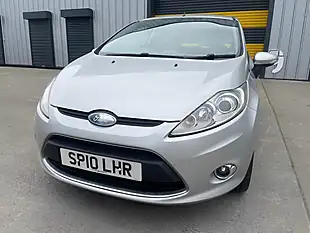 Used 2010 Ford Fiesta Zetec Silver - Interior and Exterior details 5