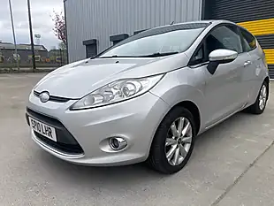 Used 2010 Ford Fiesta Zetec Silver - Interior and Exterior details 9