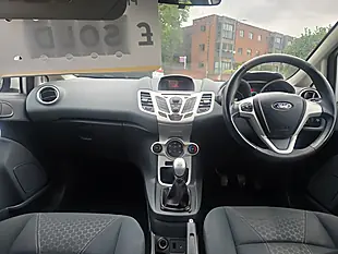Used 2010 Ford Fiesta Zetec White - Interior and Exterior details 12