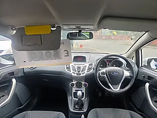 Used 2010 Ford Fiesta Zetec White - Interior and Exterior details 13