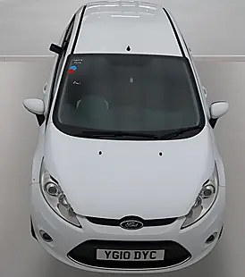 Used 2010 Ford Fiesta Zetec White - Interior and Exterior details 4