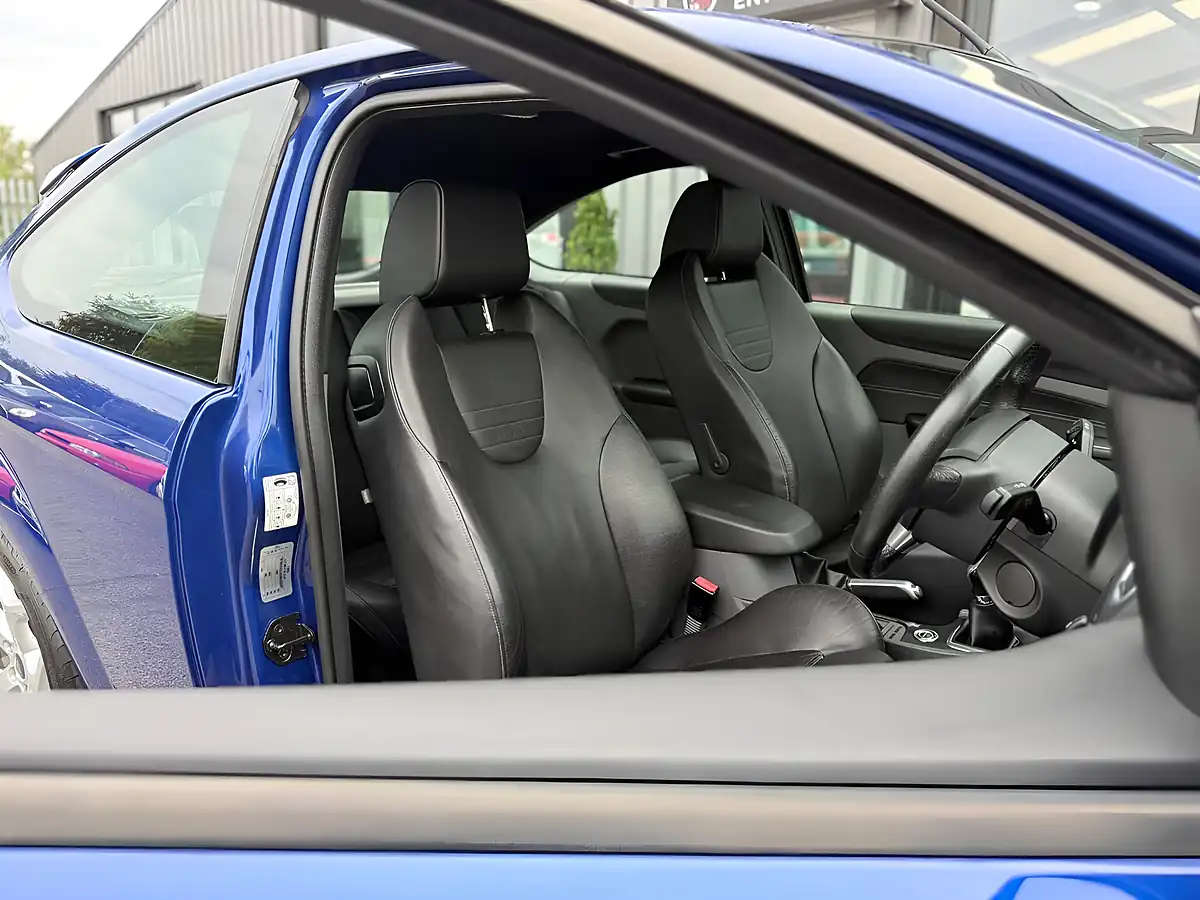 Used 2010 Ford Focus ST-3 Blue - Interior and Exterior details 4