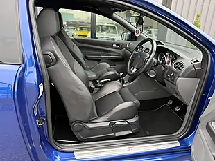 Used 2010 Ford Focus ST-3 Blue - Interior and Exterior details 8