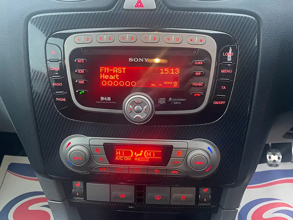 Used 2010 Ford Focus ST-3 White - Interior and Exterior details 11