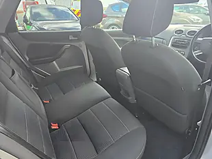 Used 2010 Ford Focus Titanium Silver - Interior and Exterior details 10