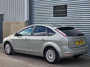 Used 2010 Ford Focus Titanium Silver - Interior and Exterior details 2