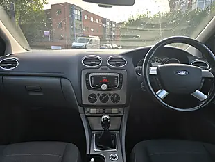 Used 2010 Ford Focus Titanium Silver - Interior and Exterior details 14