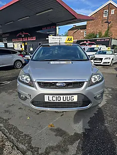 Used 2010 Ford Focus Titanium Silver - Interior and Exterior details 4