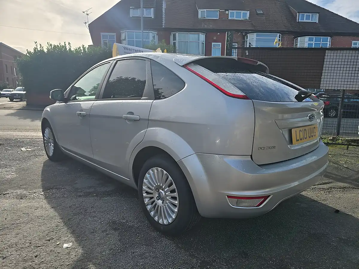 Used 2010 Ford Focus Titanium Silver - Interior and Exterior details 8