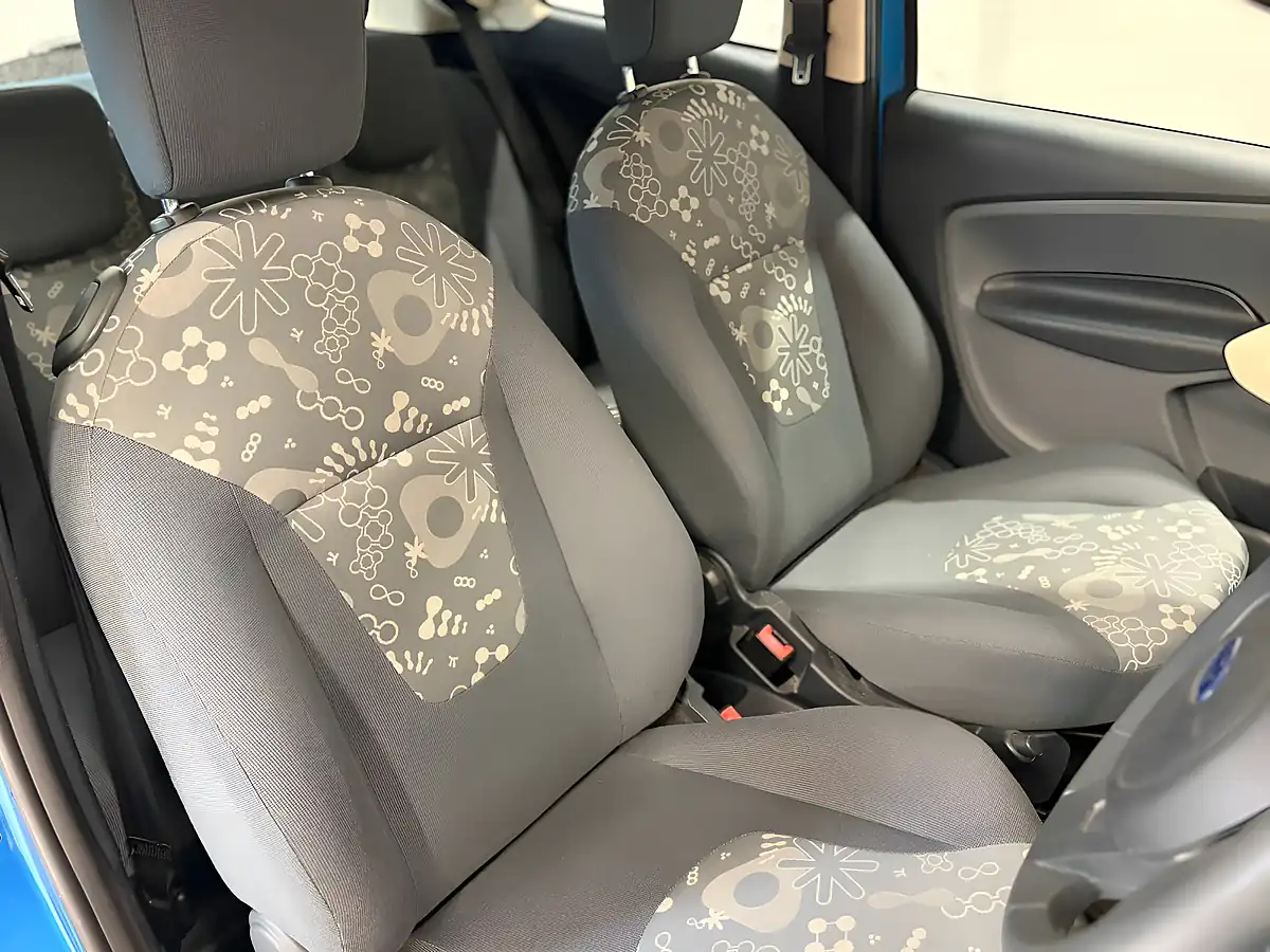 Used 2010 Ford Ka Studio Blue - Interior and Exterior details 10