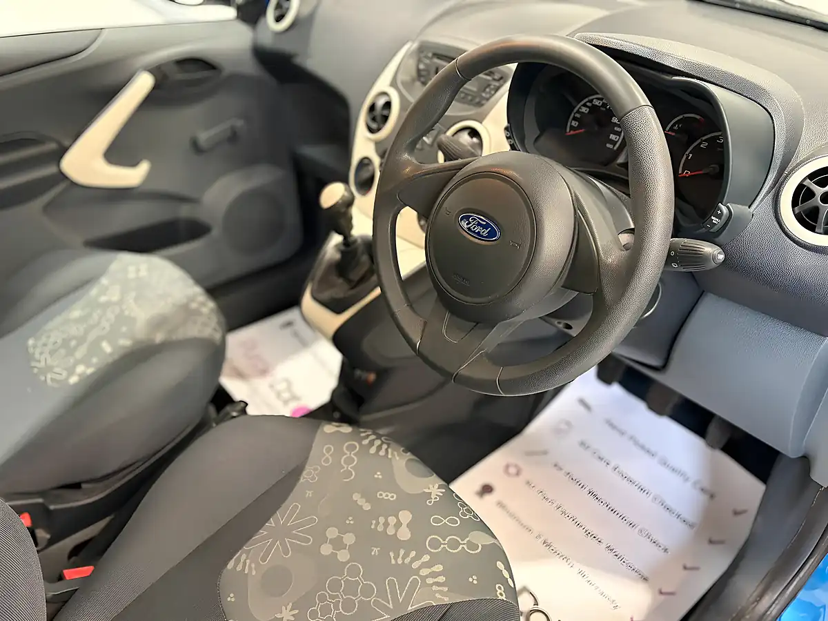 Used 2010 Ford Ka Studio Blue - Interior and Exterior details 17