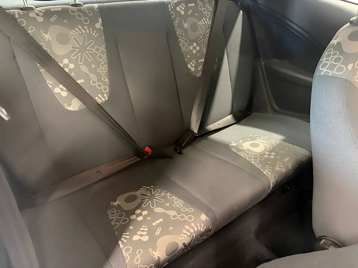 Used 2010 Ford Ka Studio White - Interior and Exterior details 11