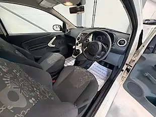 Used 2010 Ford Ka Studio White - Interior and Exterior details 19