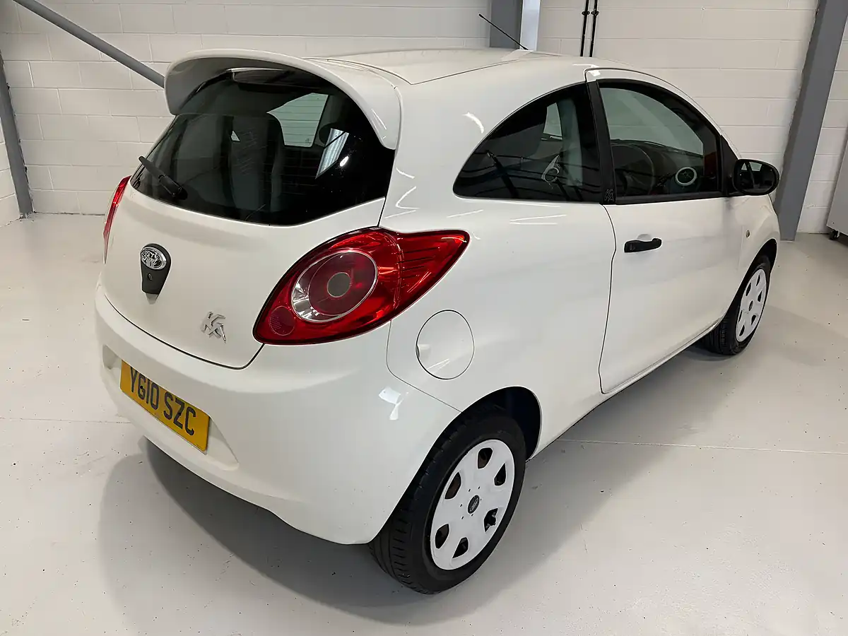 Used 2010 Ford Ka Studio White - Interior and Exterior details 5