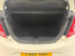 Used 2010 Ford Ka Studio White - Interior and Exterior details 9