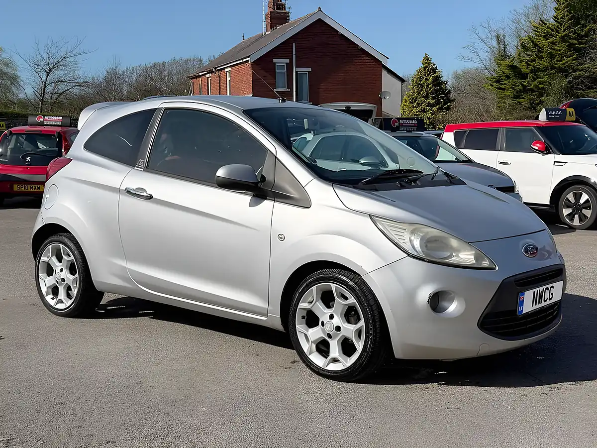 Used 2010 Ford Ka Titanium Silver - Interior and Exterior details 2