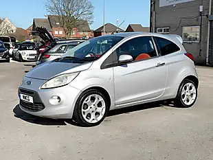 Used 2010 Ford Ka Titanium Silver - Interior and Exterior details 5
