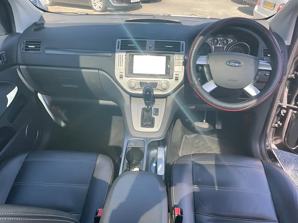 Used 2010 Ford Kuga Titanium Black - Interior and Exterior details 13
