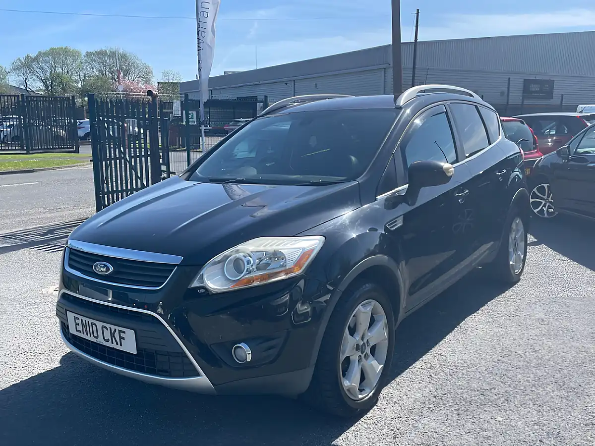 Used 2010 Ford Kuga Titanium Black - Interior and Exterior details 3