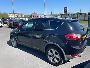 Used 2010 Ford Kuga Titanium Black - Interior and Exterior details 7