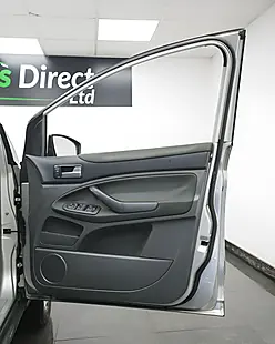 Used 2010 Ford Kuga Titanium Silver - Interior and Exterior details 14