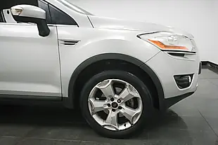 Used 2010 Ford Kuga Titanium Silver - Interior and Exterior details 4