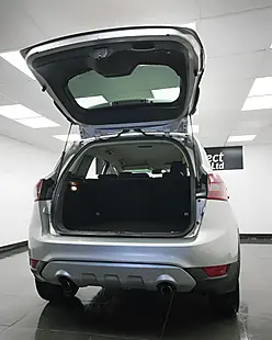 Used 2010 Ford Kuga Titanium Silver - Interior and Exterior details 7