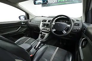 Used 2010 Ford Kuga Titanium Silver - Interior and Exterior details 8