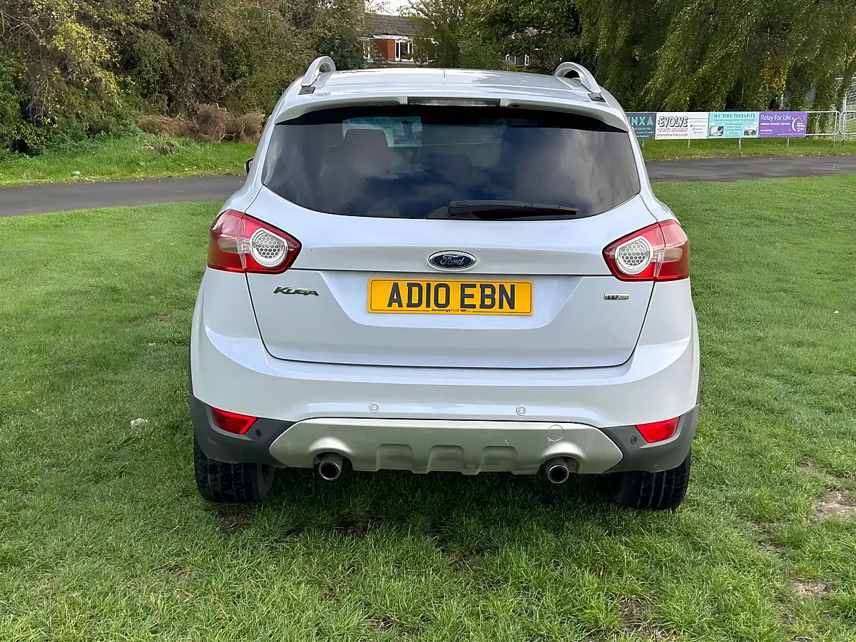 Used 2010 Ford Kuga Titanium White - Interior and Exterior details 6