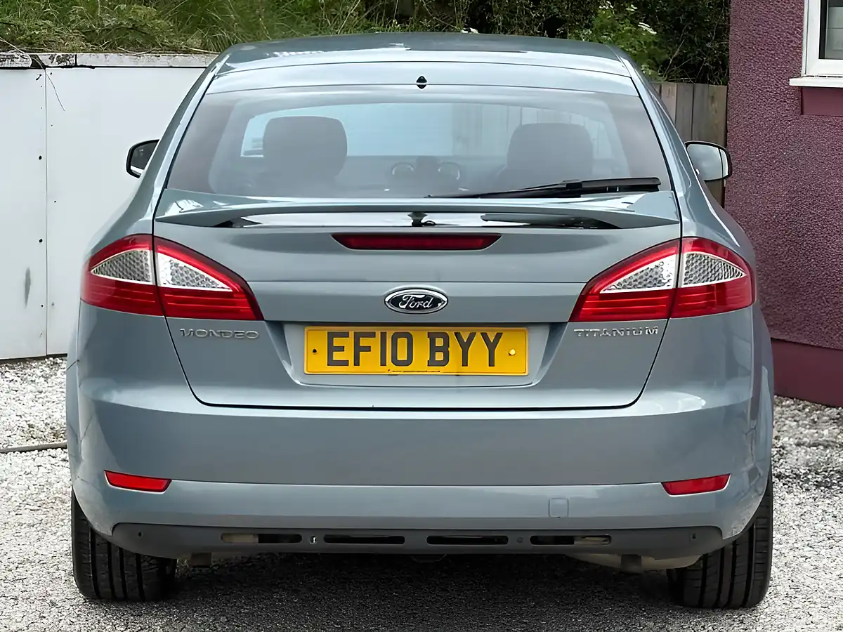 Used 2010 Ford Mondeo Titanium Blue - Interior and Exterior details 12