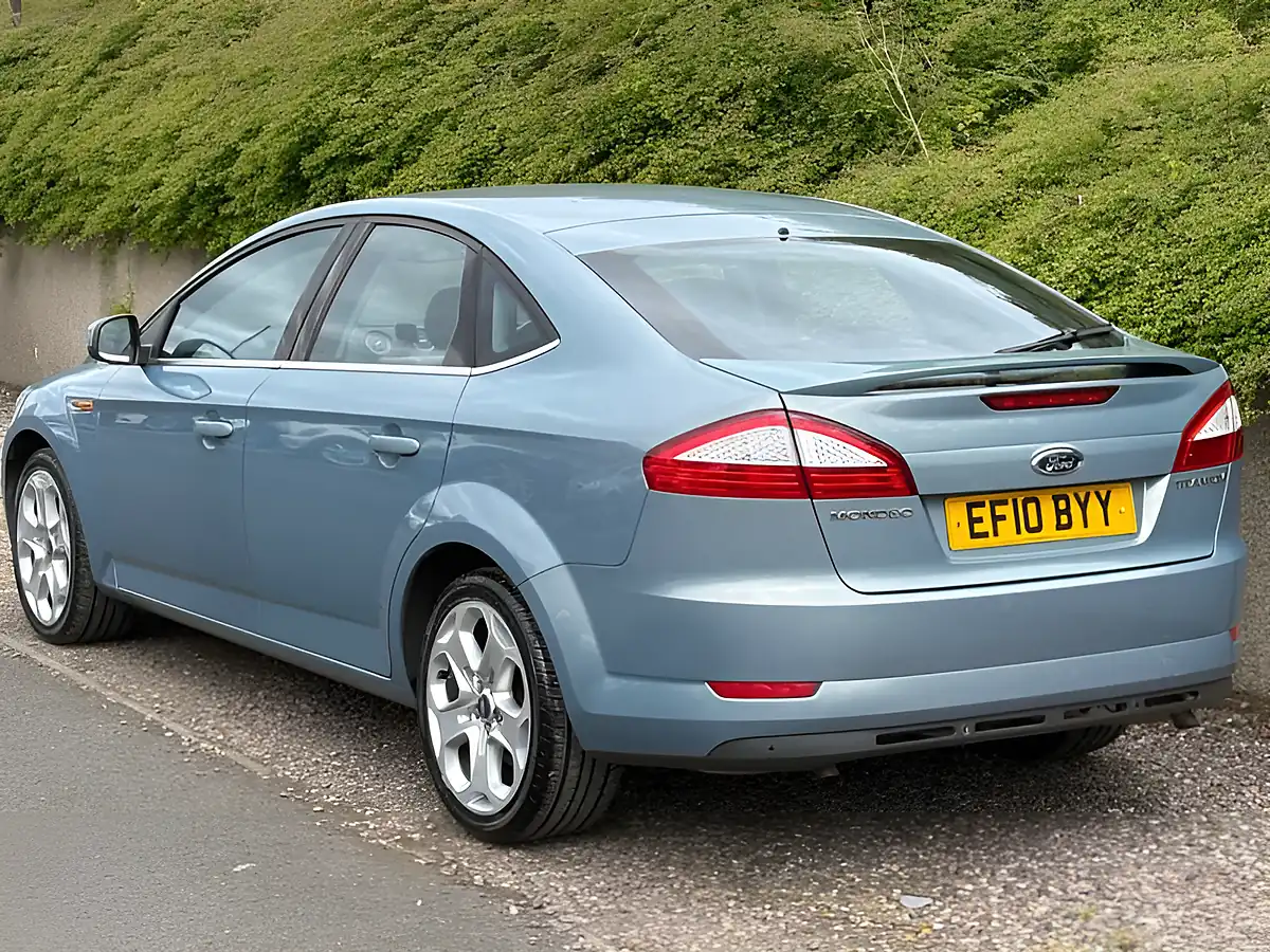 Used 2010 Ford Mondeo Titanium Blue - Interior and Exterior details 6