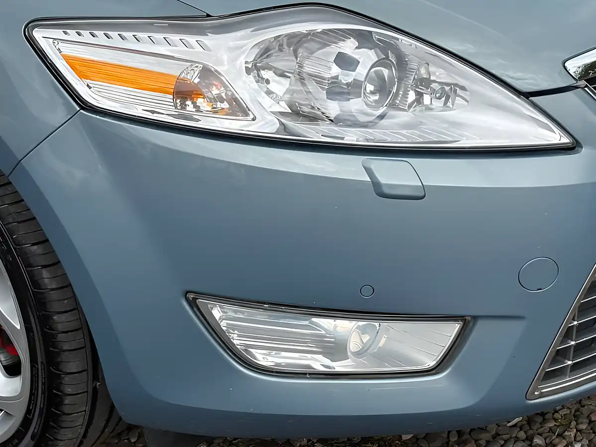 Used 2010 Ford Mondeo Titanium Blue - Interior and Exterior details 7