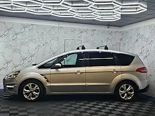 Used 2010 Ford S-Max Titanium Silver - Interior and Exterior details 6